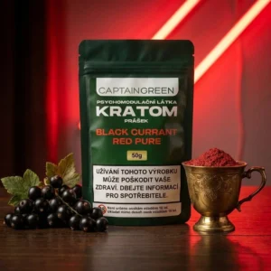 Červený kratom prášek s příchutí black currant 50 g, licencovaný prodej Captain Green