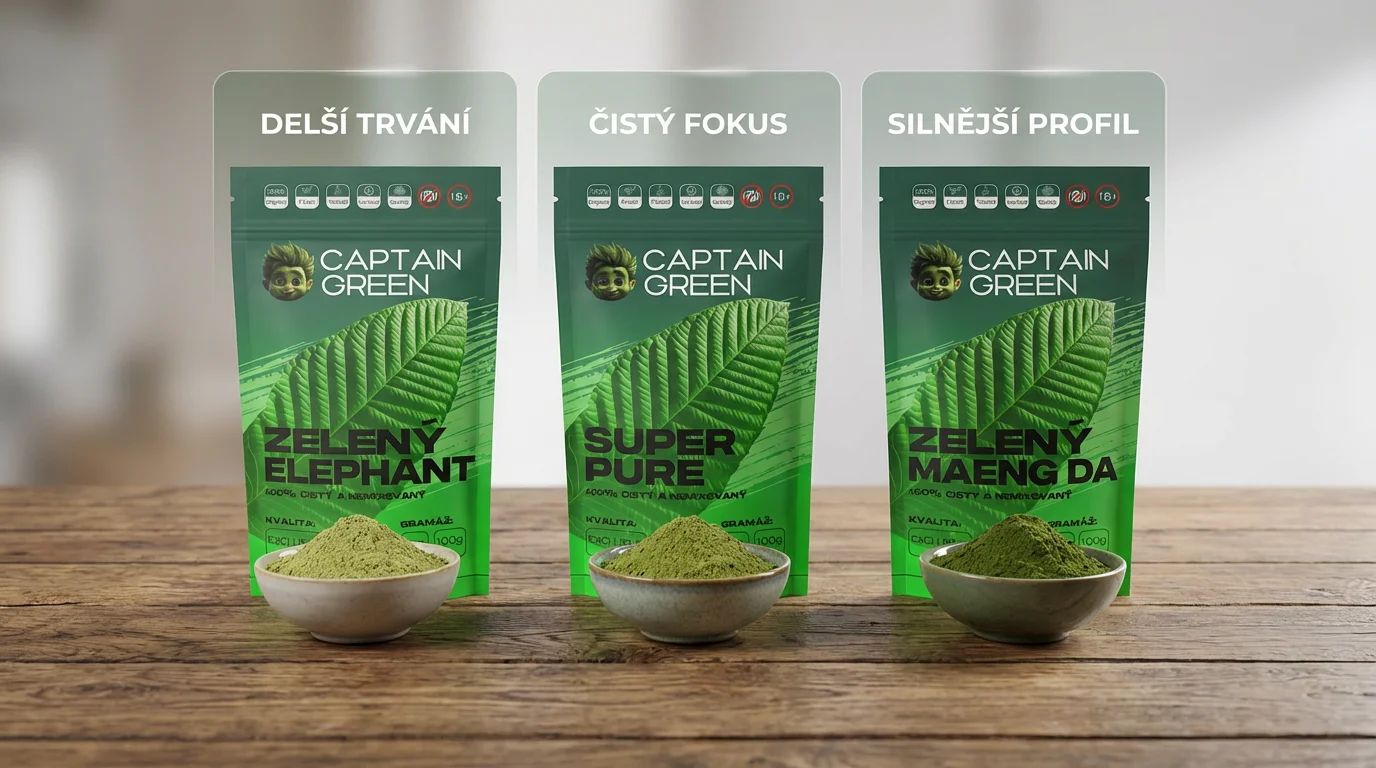 Tři balení zelených kratomů Elephant, Super Pure a Maeng Da vedle sebe pro srovnání odrůd
